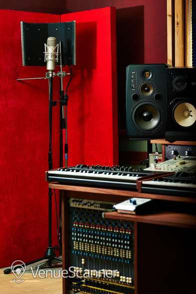 Hire Music 7 Studios 11