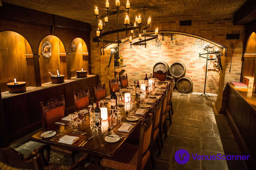 Hire Twickenham Stadium The Clubhouse Restaurant VenueScanner