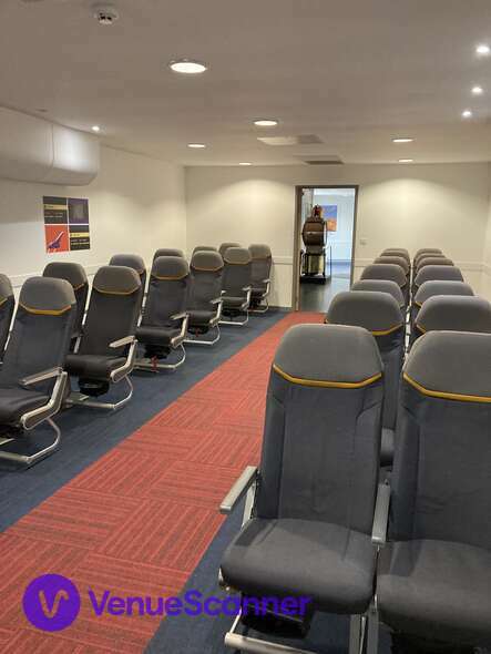 Hire Concorde Conference Centre 1