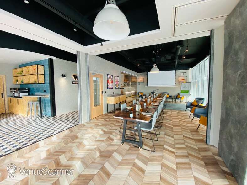 Holiday Inn London Whitechapel/ Whitechapel Think Factory , Whitechapel Think Factory 