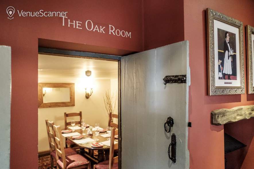 Hire The Red Lion Hotel Oak Room 4
