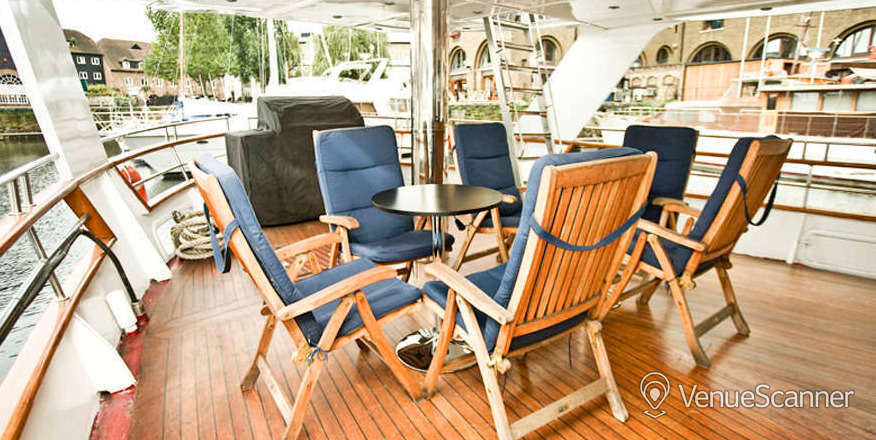Hire Absolute Pleasure Yacht Exclusive Hire 1