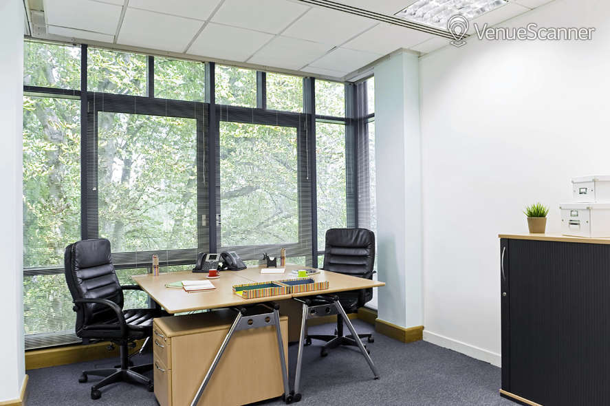 Hire Regus Staines The Causeway 3