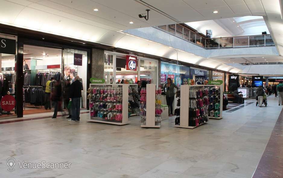 Hire Brent Cross Shopping Centre 3