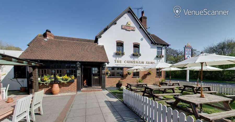 Hire Chineham Arms 4