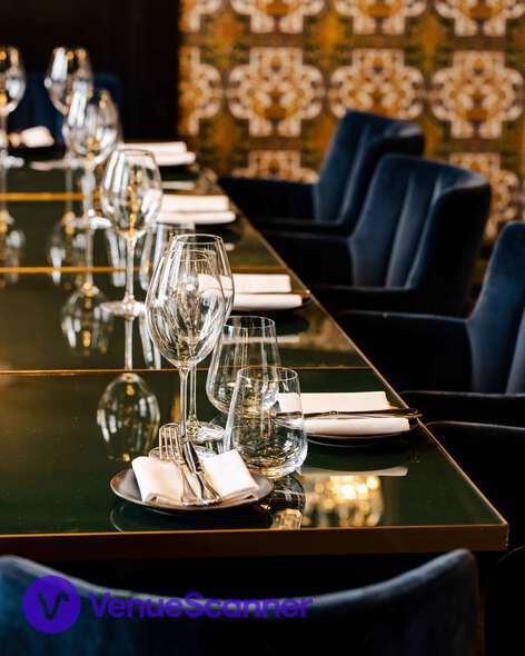 Hire Gaucho Piccadilly 3