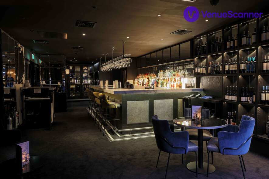 Hire Gaucho Piccadilly 6