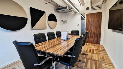 Us&Co Monument Boardroom 3 0
