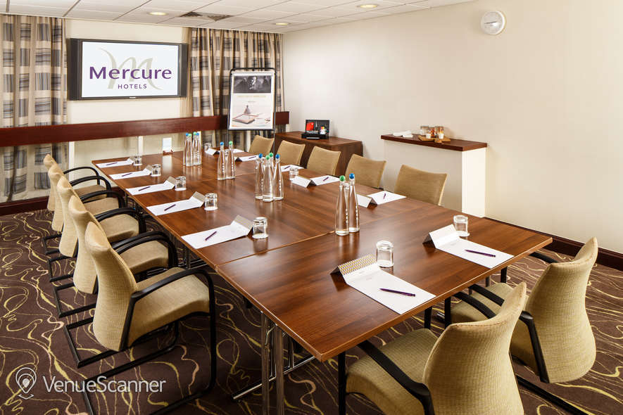 Hire Mercure Manchester Piccadilly 19