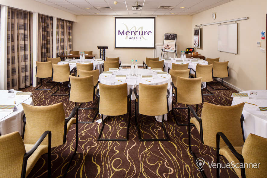 Hire Mercure Manchester Piccadilly 5