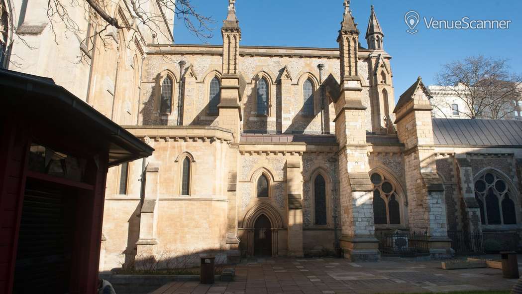 Hire Southwark Cathedral 9