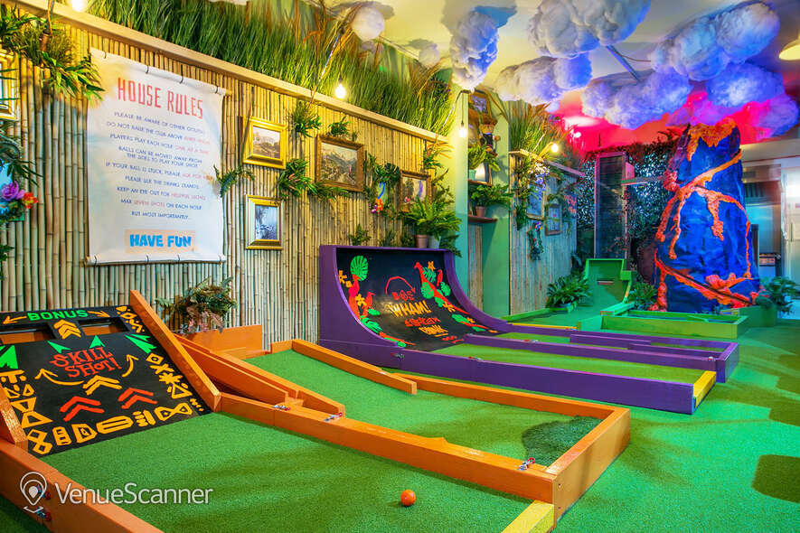 Hire Plonk Shoreditch Golf And Games Bar The Whole Venue 1