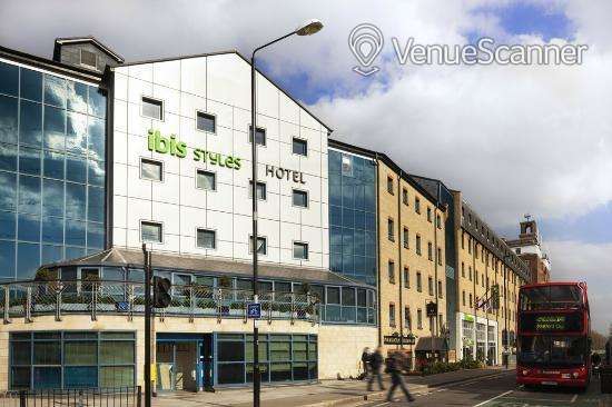 Hire Ibis Styles London Excel Cutty Sark 1