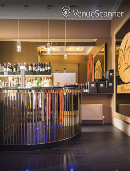 Hire Mumbai Diners' Club Restaurant Main Lounge 20