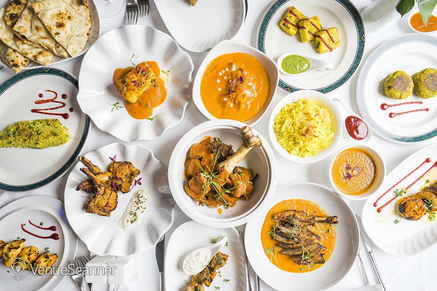 Hire Mumbai Diners' Club Restaurant 26