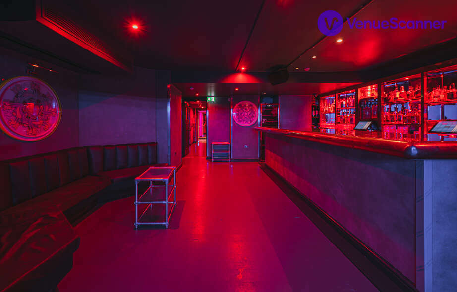 Hire B London Club & Hidden Bar 25