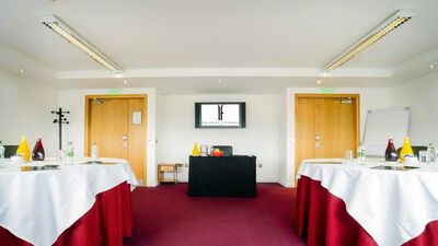 Hire The Louis Fitzgerald Hotel Ahern