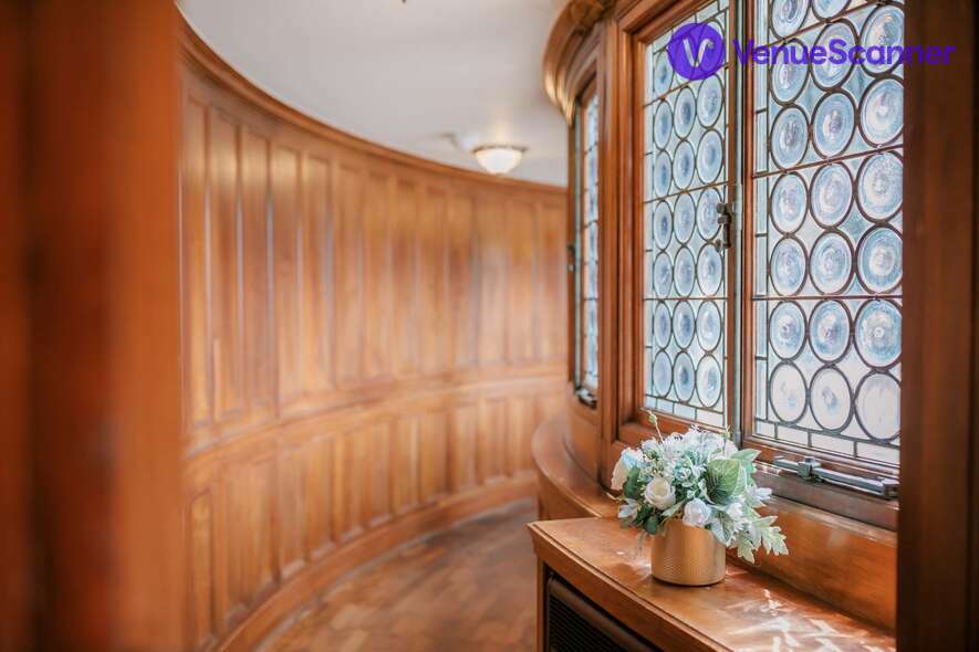 Hire Bourton Hall 24