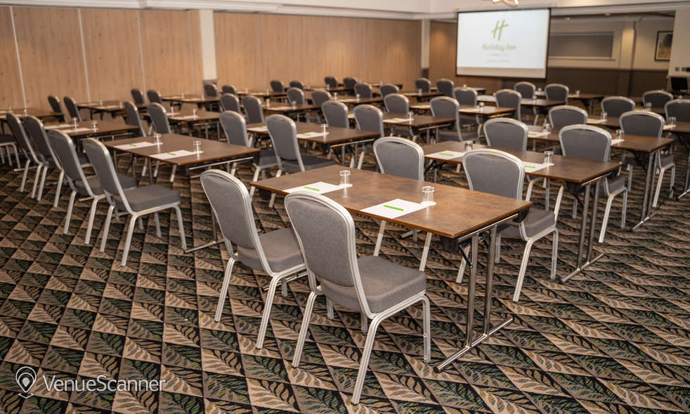 Hire Holiday Inn Leicester - Wigston 10