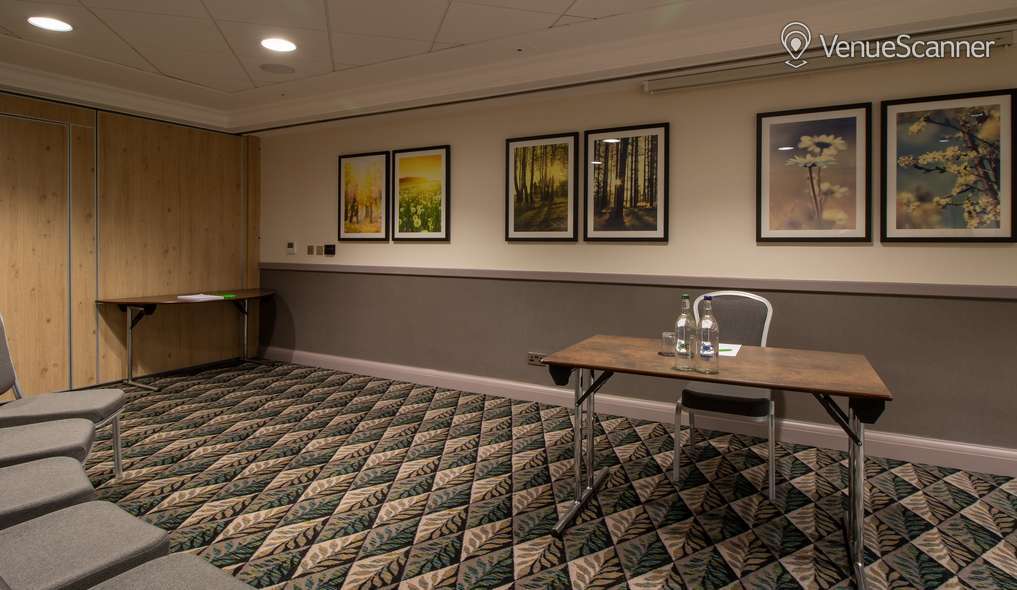 Hire Holiday Inn Leicester - Wigston 89
