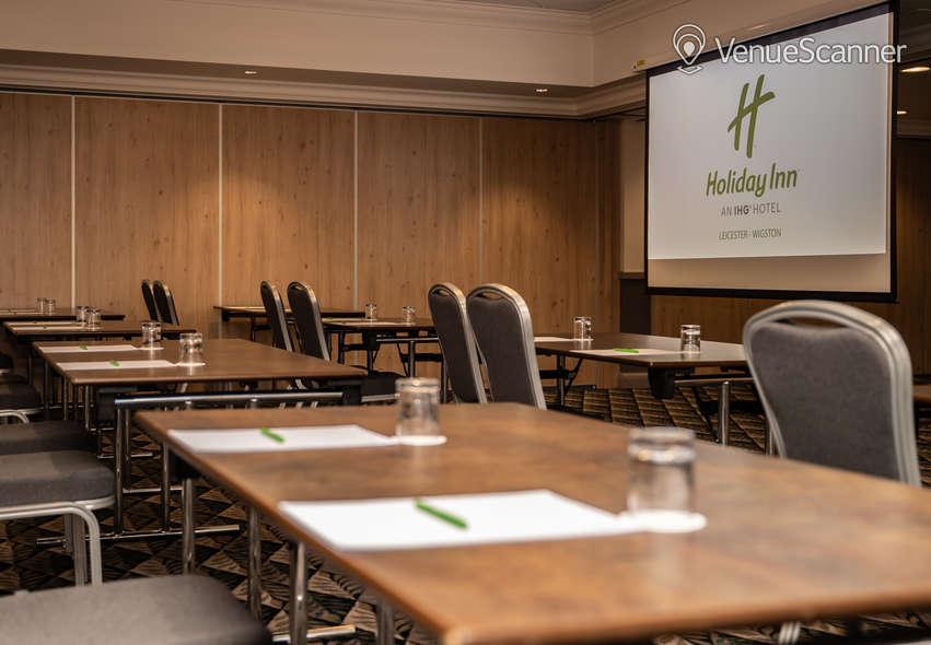 Hire Holiday Inn Leicester - Wigston 3