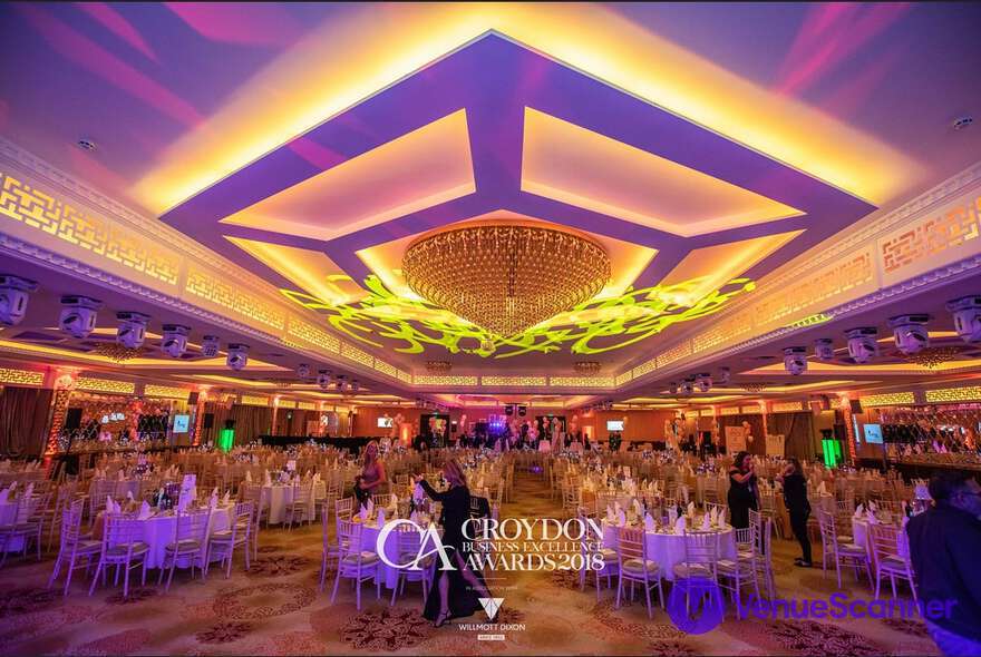 Hire Grand Sapphire Hotel And Banqueting 17
