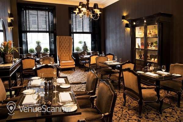 Hire Nira Caledonia Blackwood's Restaurant