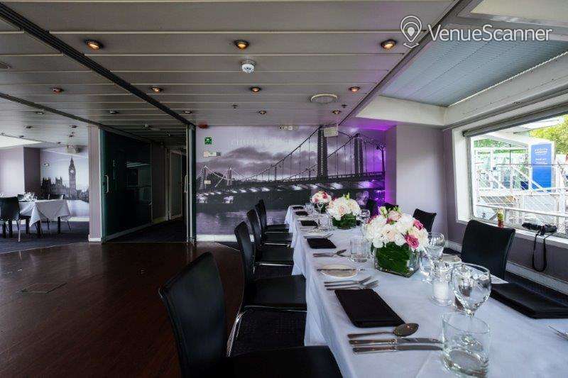 Hire Bateaux: The River Room Boat  Chelsea Room