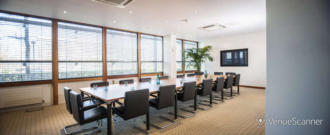 Hire Regus Heathrow Stockley Park The Square Meeting Room 3