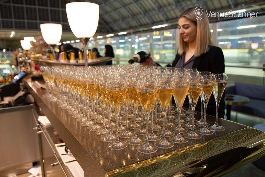 Hire St Pancras Brasserie & Champagne Bar By Searcys 35