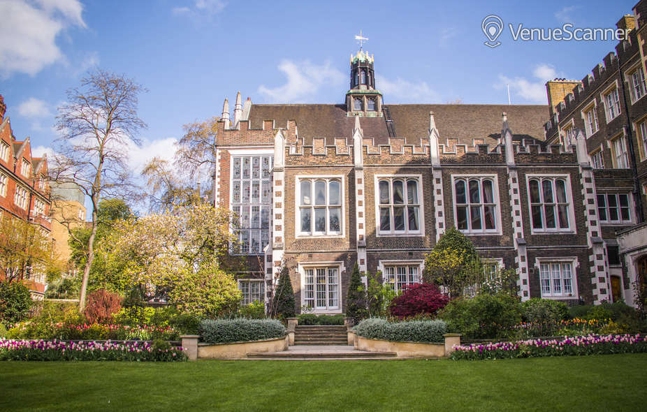Hire Middle Temple Hall Gardens
   12