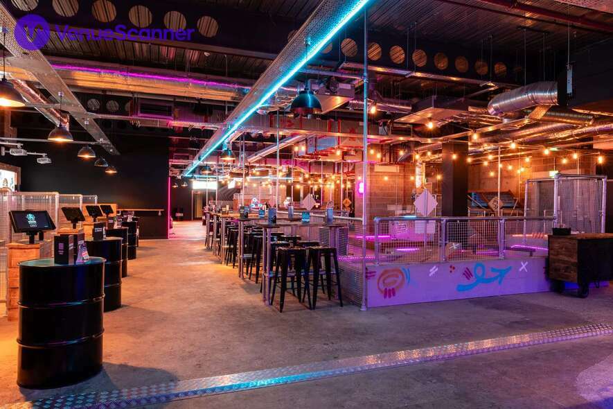 Hire Boom Battle Bar Oxford Street Exclusive Hire 9