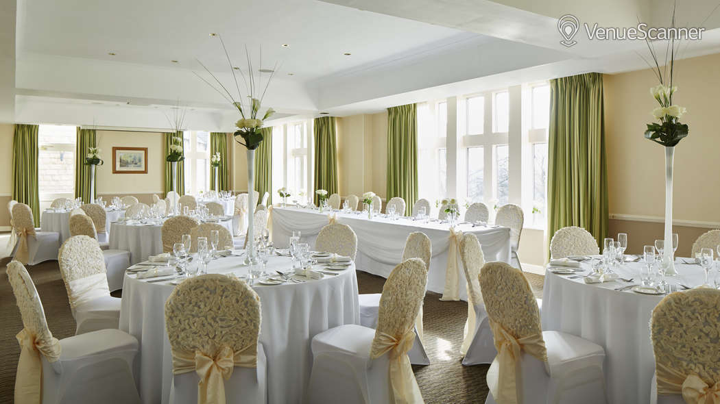 Hire Hollins Hall Hotel & Country Club Bronte 23