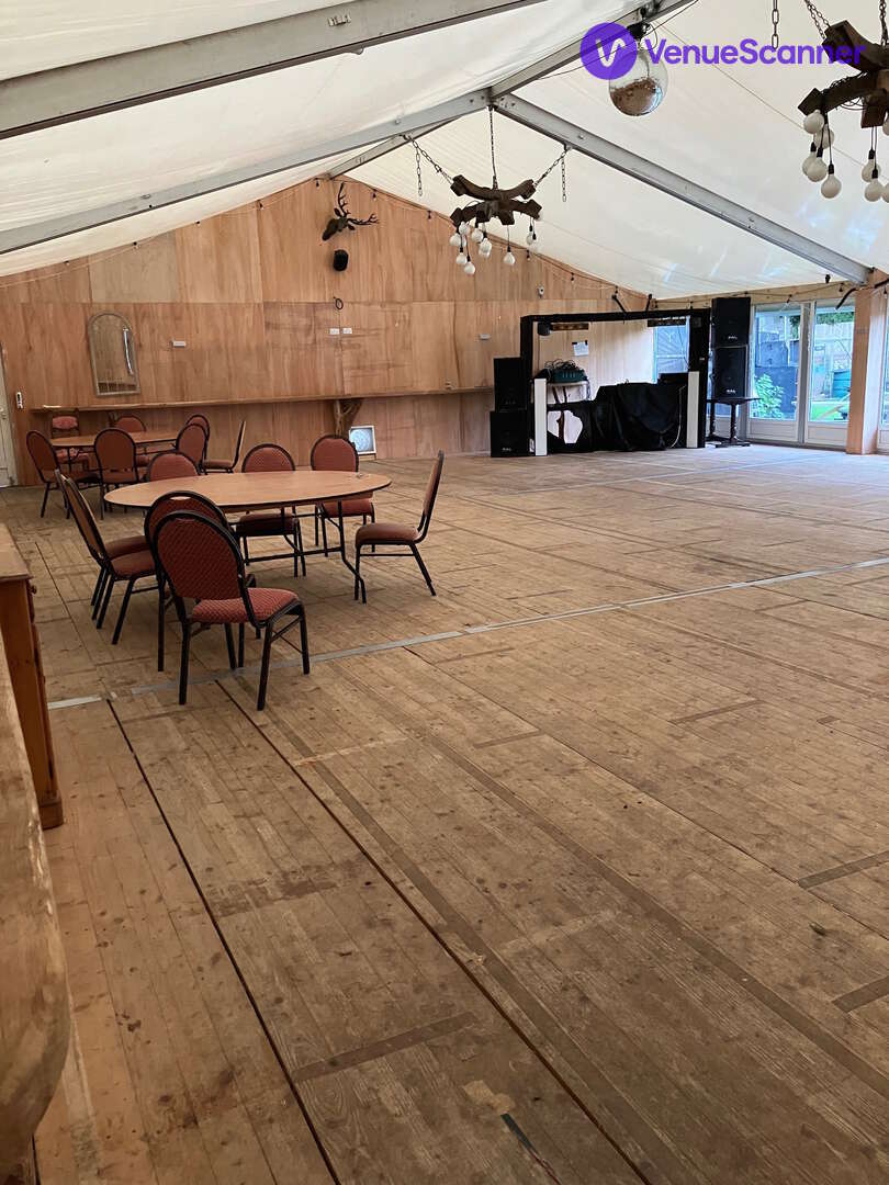 Hire The Bell Inn Marquee The Bell Inn Pub And The Bell Marquee
