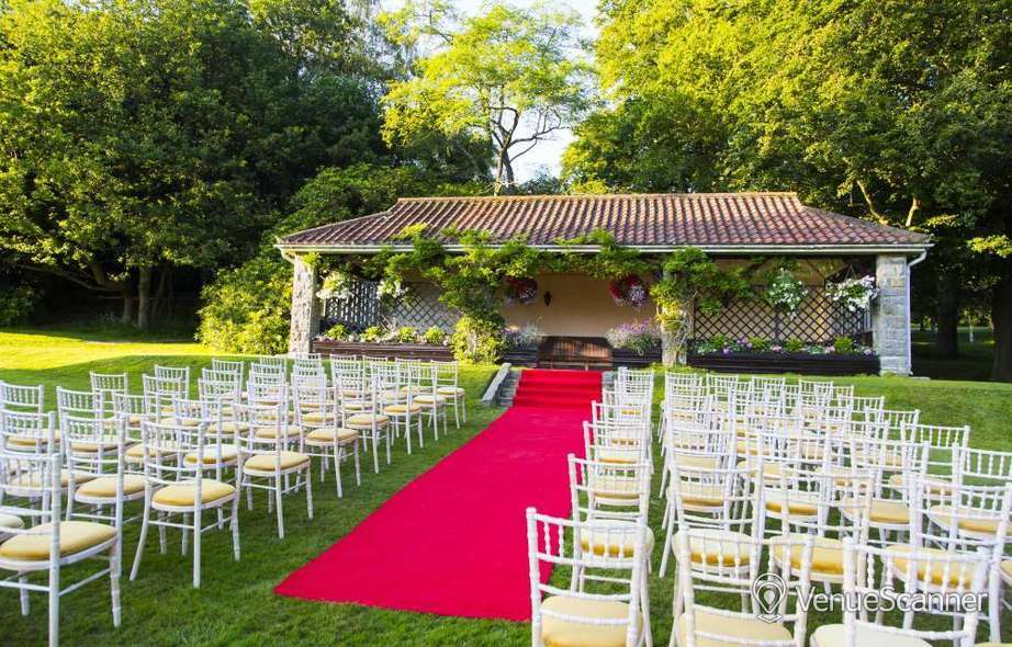 Hire Ashdown Park Hotel And Country Club 3