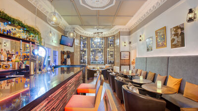 No.32 Hotel And Bar, Exclusive Hire (Bar, Dining Room, Garden + 11 Bedrooms)