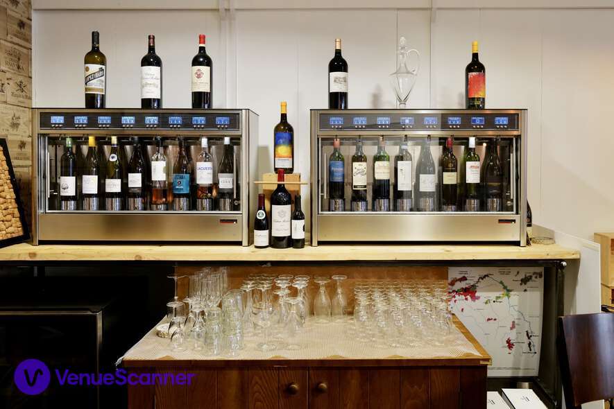 Hire Bottles Wine Bar & Merchants 19