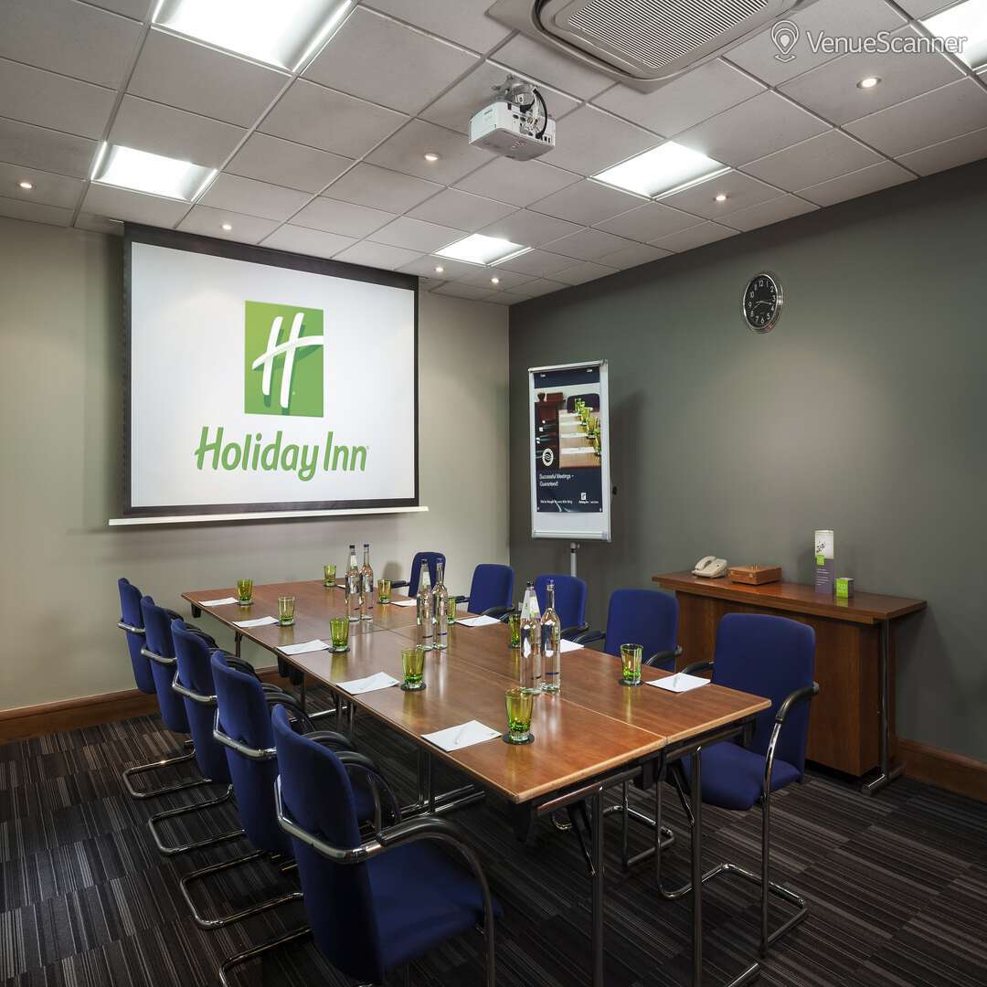 Hire Holiday Inn London Bloomsbury Palm D'Or Suite