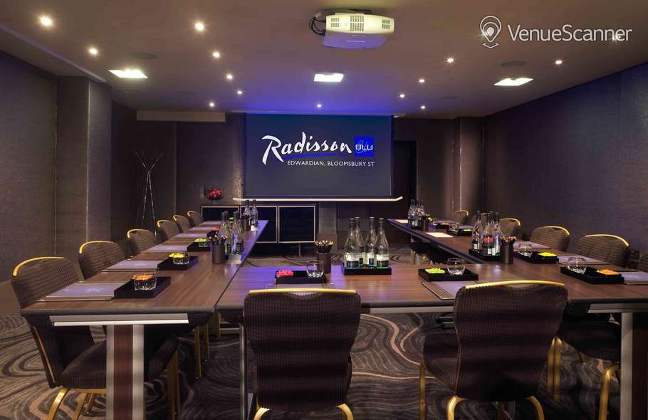 Hire Radisson Blu Edwardian, Bloomsbury Street