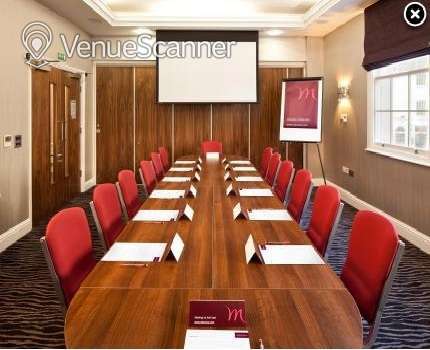 Mercure Nottingham City Centre, Dickens Suite