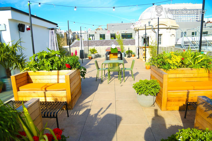 Wimpole Street, Roof Terrace