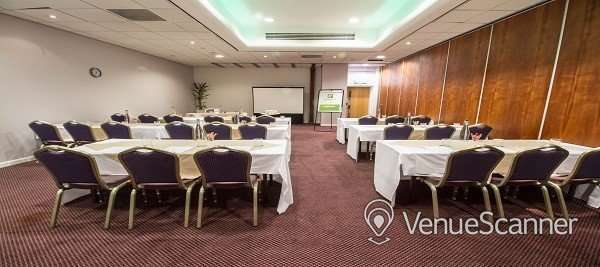 Hire Holiday Inn Liverpool City Centre 17