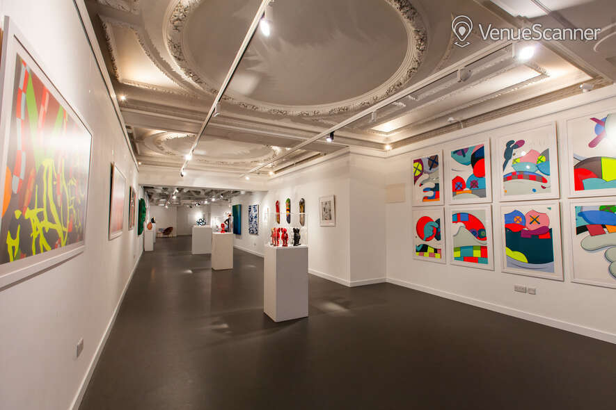 Hire House Of Fine Art - HOFA Gallery White Space Mayfair 12