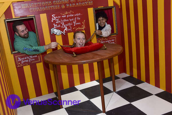 Hire Paradox Place - House Of Illusions And Wonder Illusion Rooms 10
