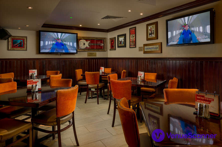 Hire Hard Rock Cafe Edinburgh 14