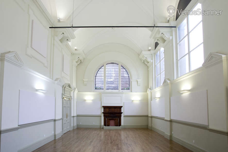 Shoreditch Town Hall, Large Commitee Room