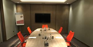 Clayton Hotel Chiswick The Boardroom 0