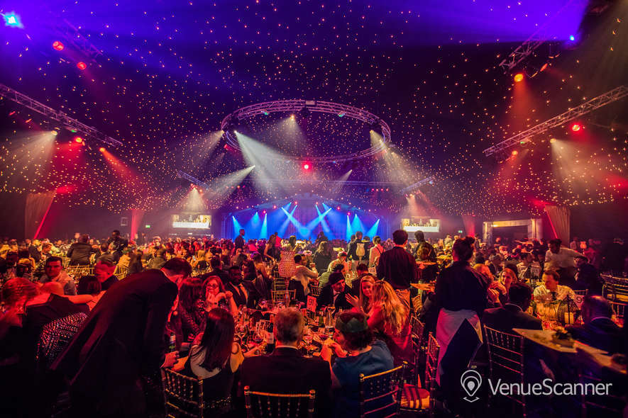 Hire Christmas In New York At Evolution London Exclusive Christmas Party