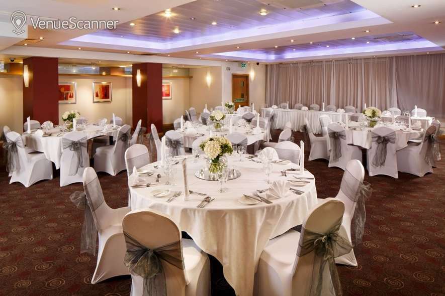 Hire Mercure Glasgow City Hotel