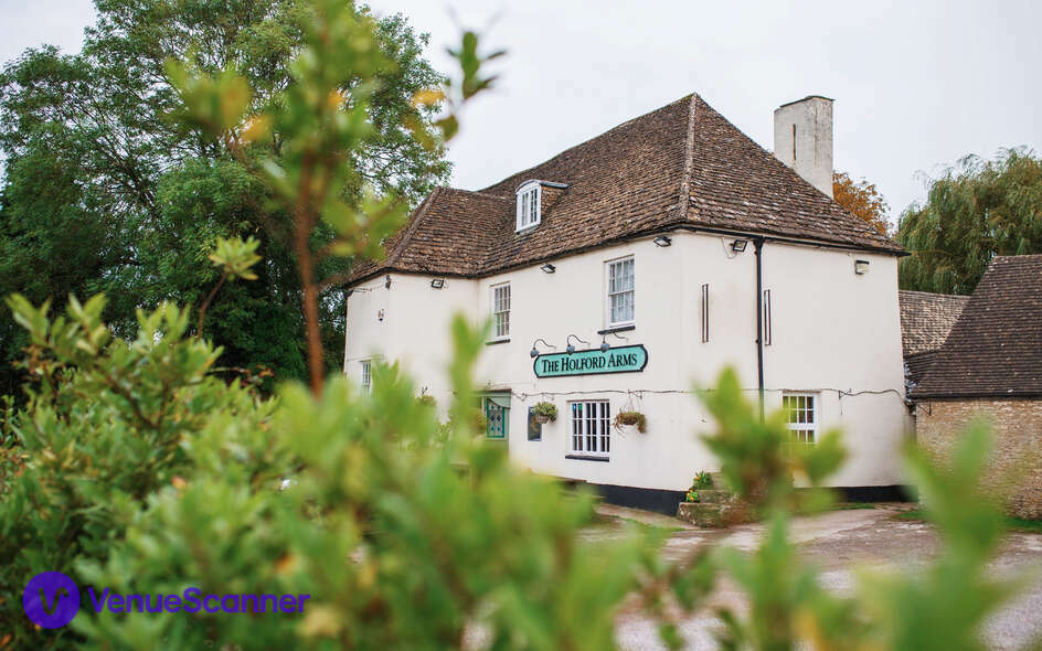 Hire The Holford Arms 54